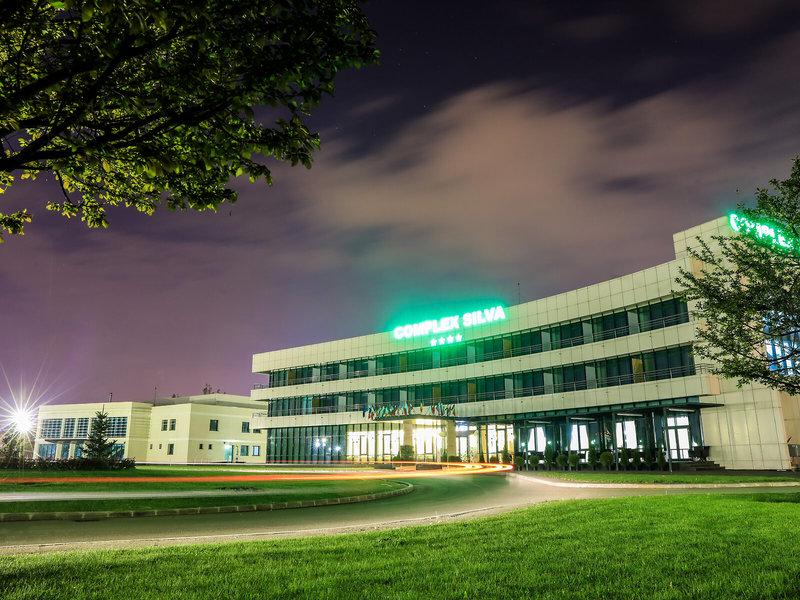 8CBDEA69E6DC92498FA27D59EB9720E3