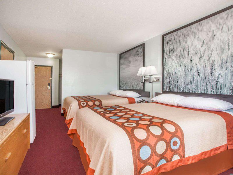 10F3240B53D7AFB1AB8225E2EE986555