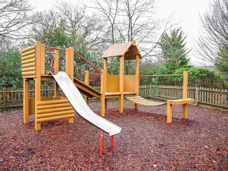 AE2754712FB4C23A79B1195C1EF934EE