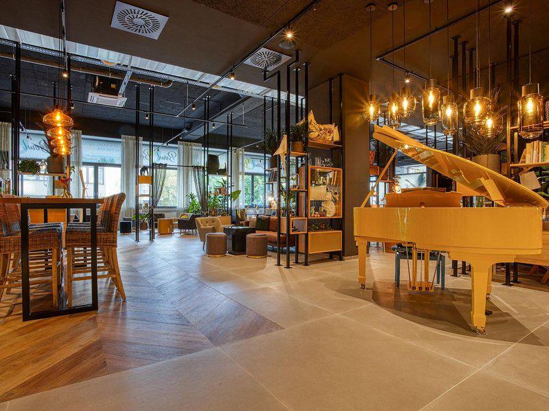 D349299008944E42B589CDEC6C893195