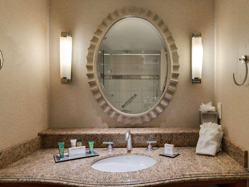 86FE7CB57A65677873CF87FD338AA237