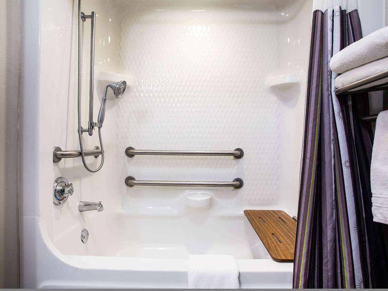 F39343610C553F4033B46702538A2A51