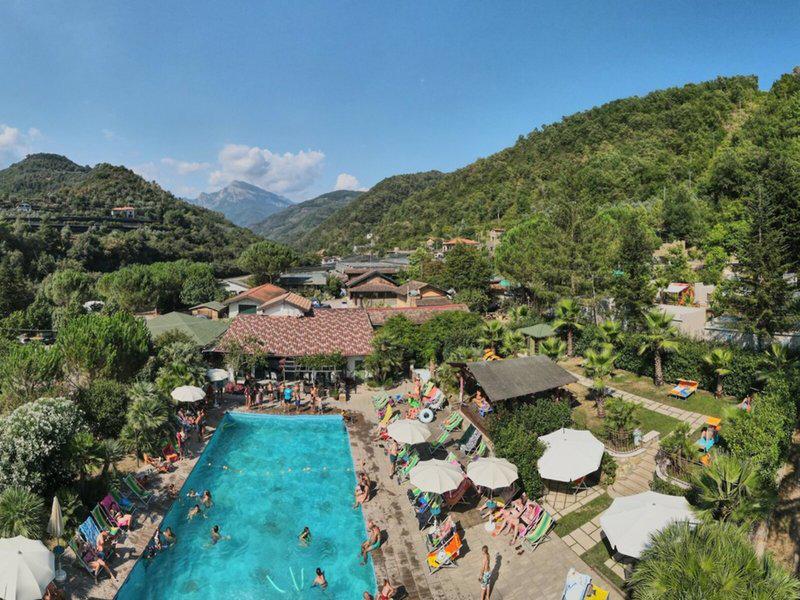 70C82DCFBF24614DA0885ED9528A55CB