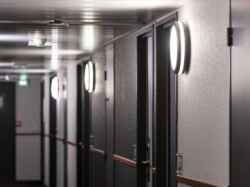 974161E0A2E195A33F78643E38DF9DAA