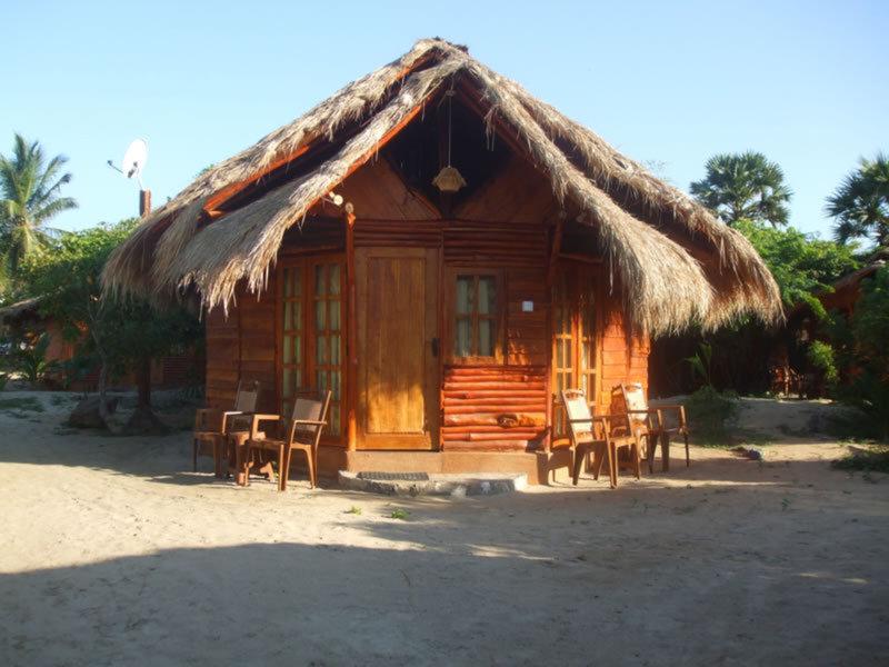 63C695C2CB8B1AAA6A08DC775D1CE3A1