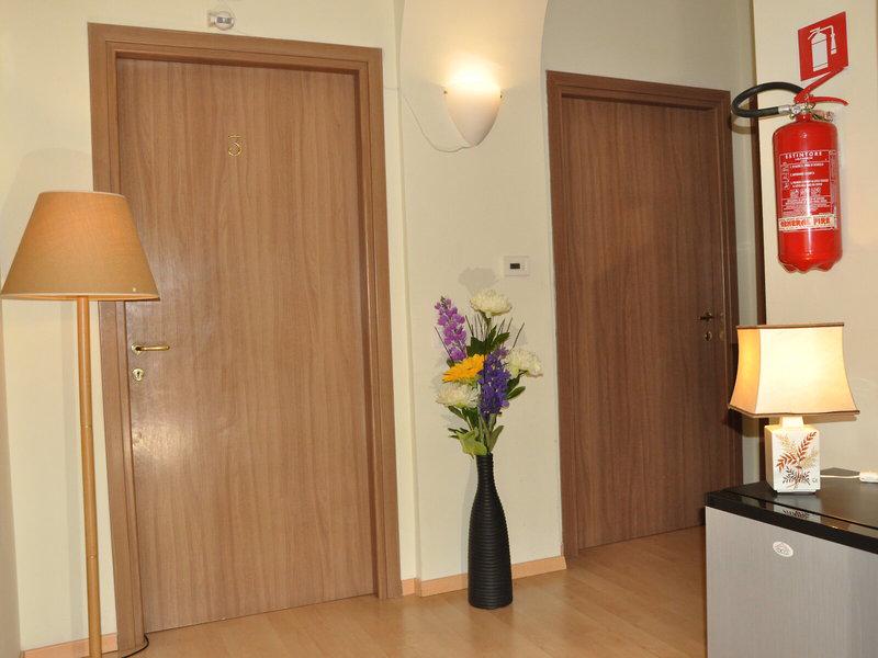 7969405A6B6AE308D53377B77AFD8DDE