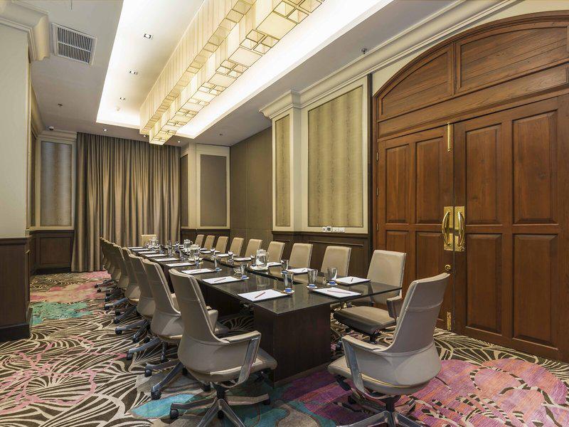 CDAF6AE0C55BA155CCC4C7AA1757C420