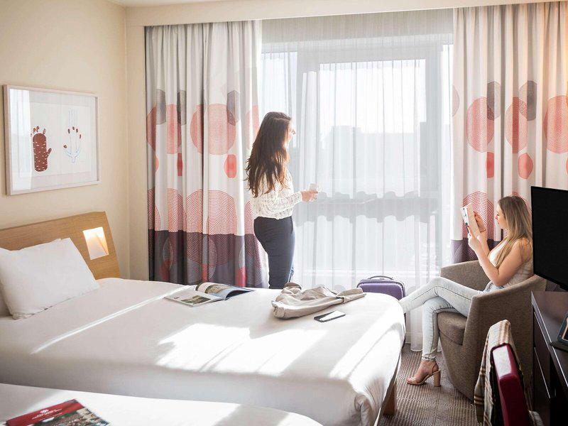 944928F1C71EEDC3B47C2CA0FACB7793