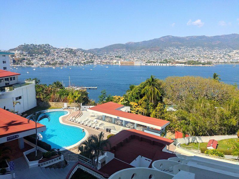 F9FADE5351E926A4C295AAAAF0D71C22