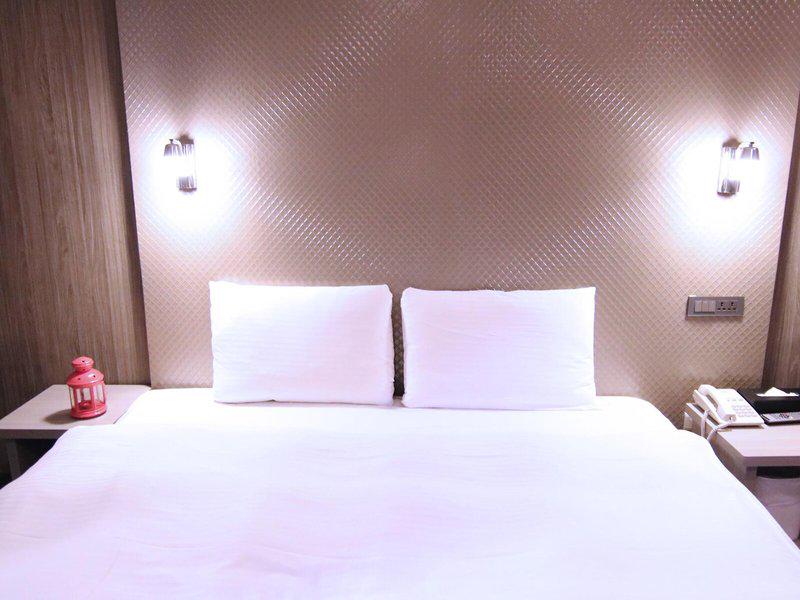 B927964E706016BA21FCFD63535B6027