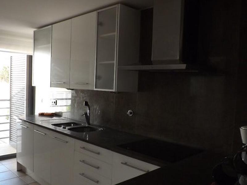 4E15489E20D144FB6EB16B984AE21302