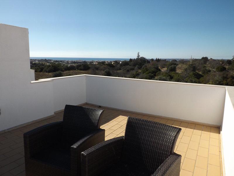 B3EDD9A6FC5640F4670BE11C28BC225F