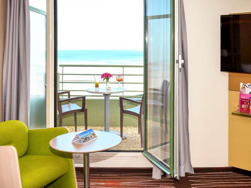 AA7A067B614689AD58375FE1E19AF01F