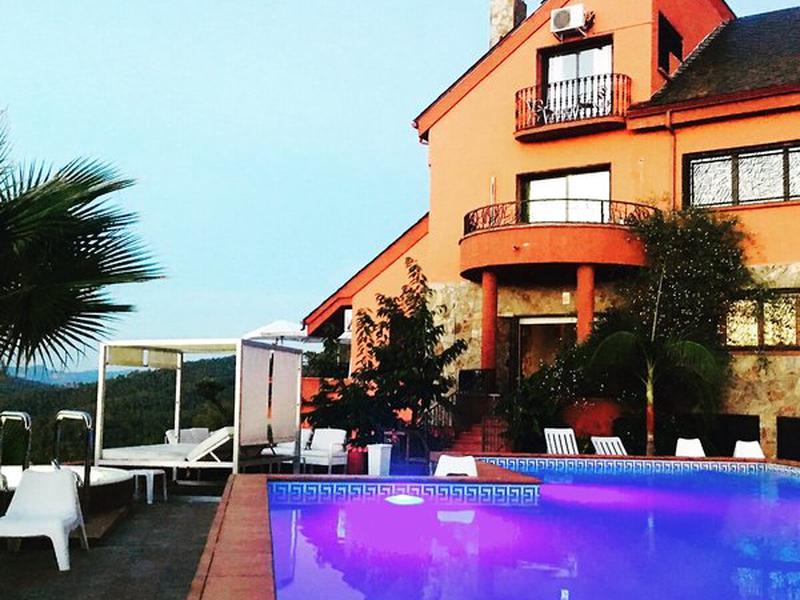 77E13EE07C7A6189924BEB2378267F03