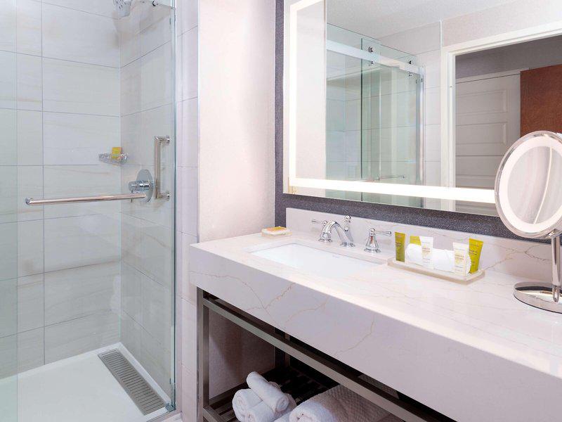 9C1759B5B2AC6E31BD68BABFF6AD8C32