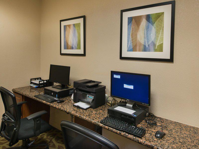 013345CD24641527C964D87F5233747E