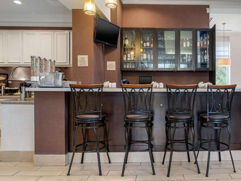 E7B893BCE47DB7AD086C5A7DD1D0F9D3