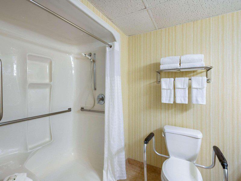 5BAE7FC15912A3F3350BF39DF52C3AF2