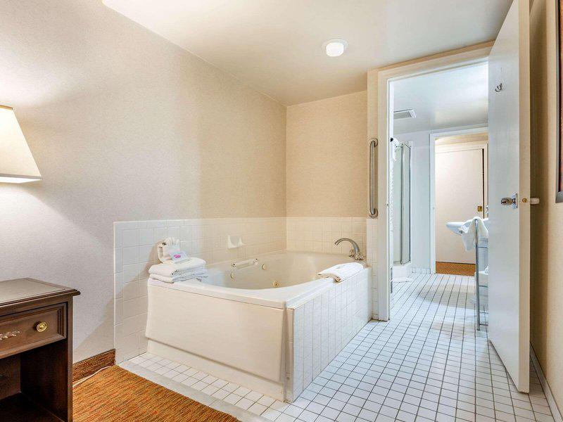 02289C963C583063FC235EE150524B18