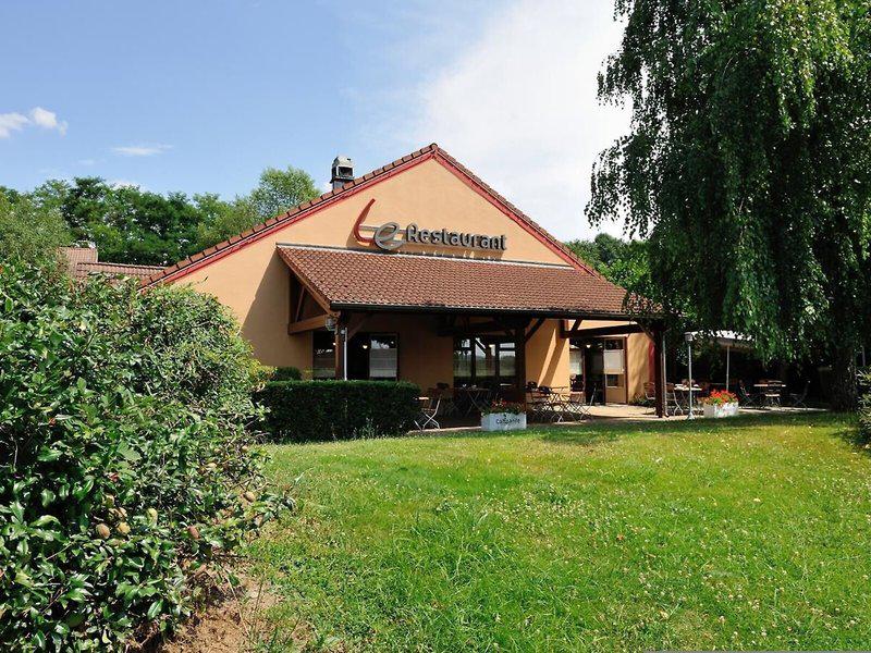 581183F80E4226C0D4EEC07D3DD46945