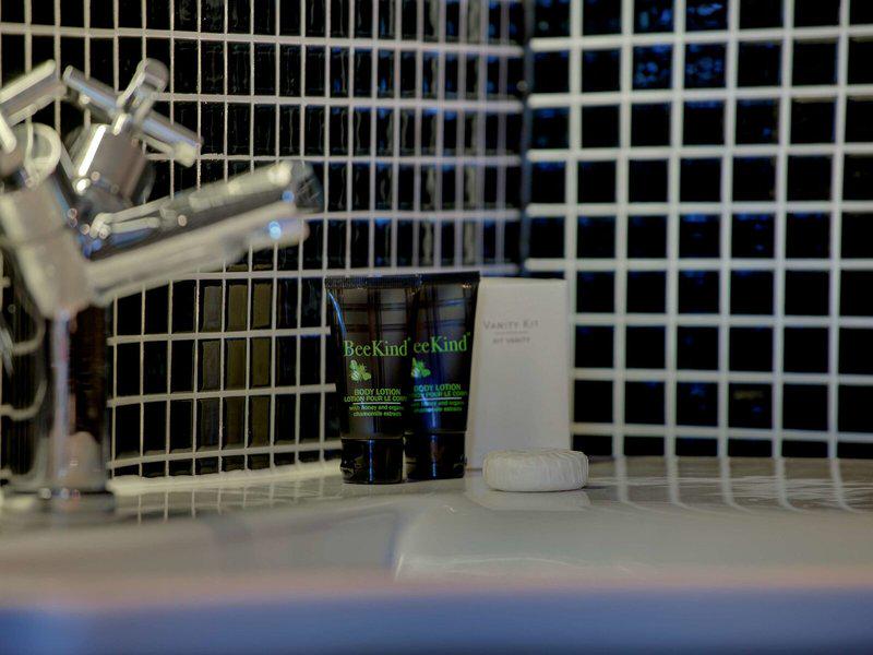 D904268C220302BB78EAC5E43F2EB344