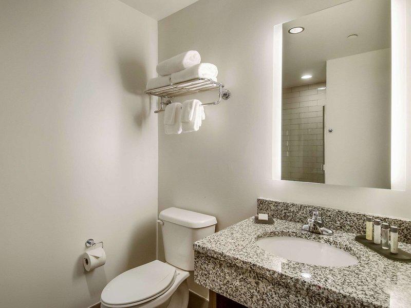 A049140AD7C44E3FB402A16618AAB03C