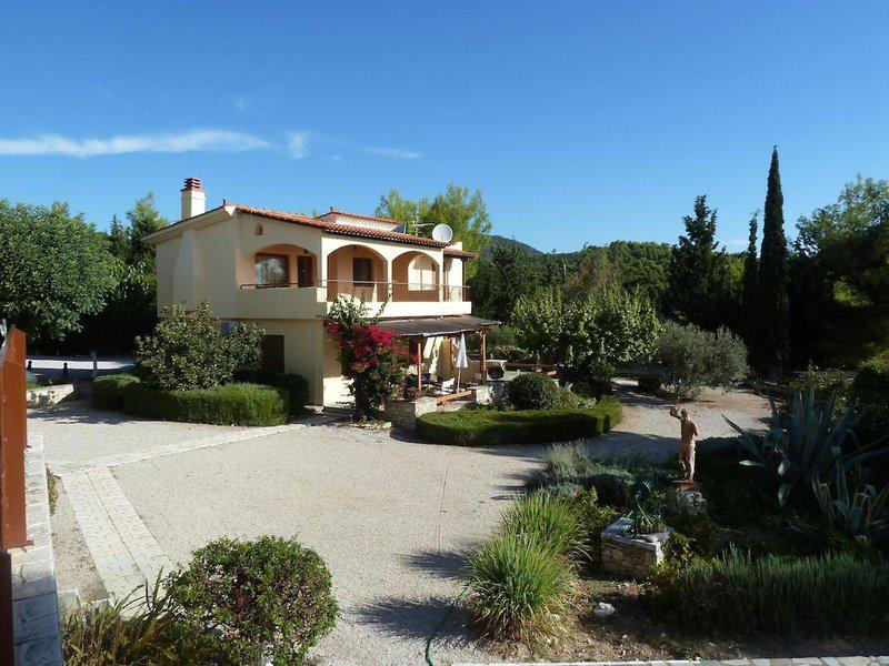 4B73AED5C39AA70ED3E55731F8B5CC55