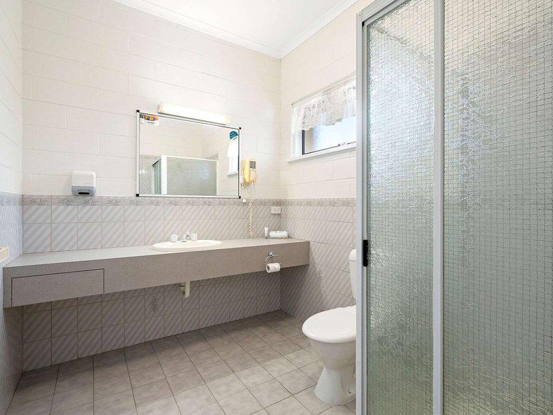 70960B76EF7C451AED421D49ED38D82E