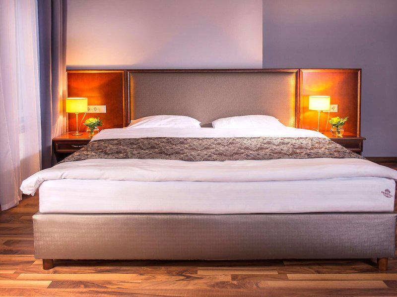 2BBD3EF942A299EB538D103BB9D0DA29