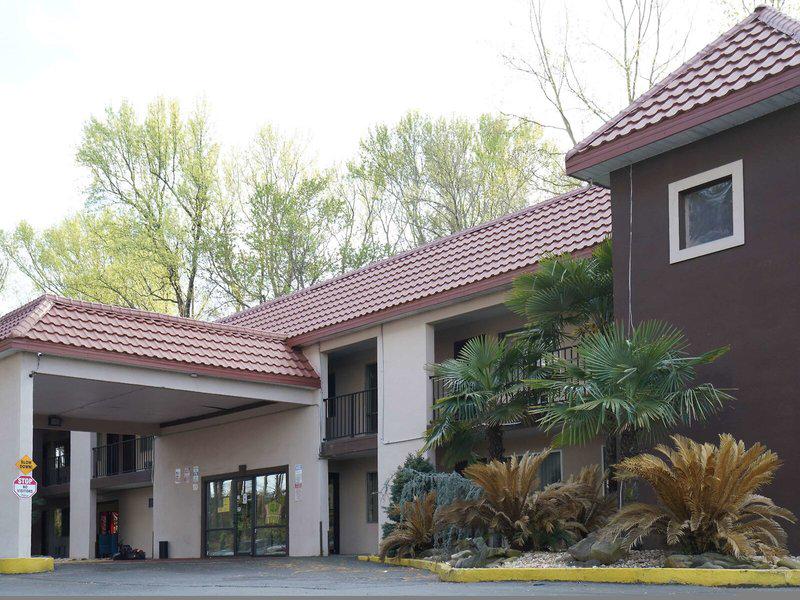 7C4D450378E6DD404A9FF642983A4B64