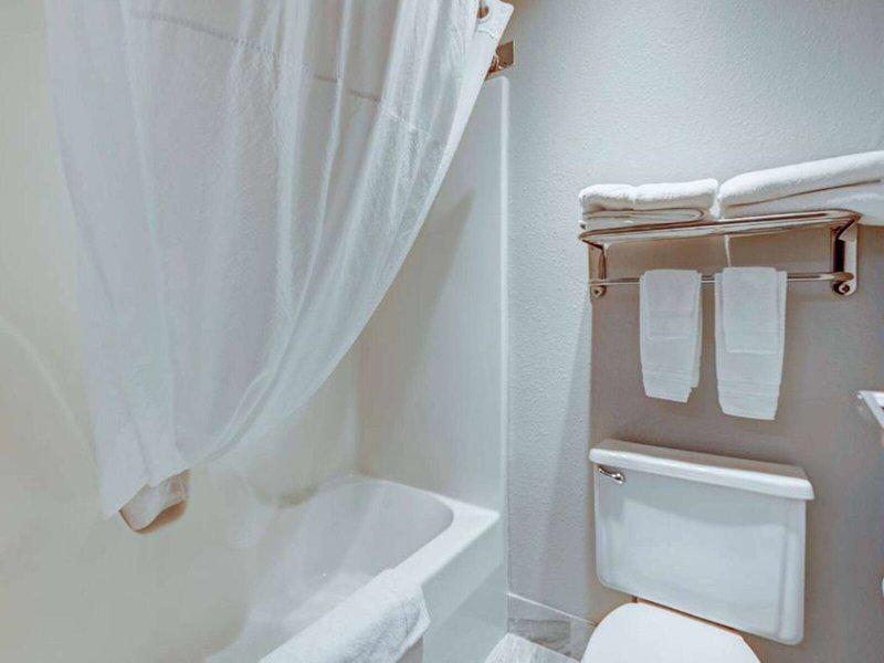 72EC3DF348548769844FC675BBBED6E3