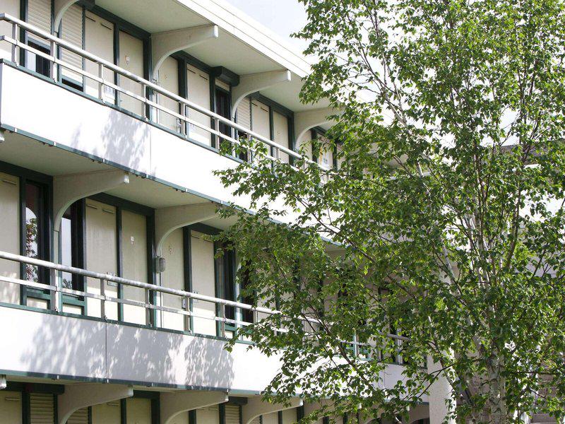 2542D84D8FEBE7B5C4B7FE65AB88D71E