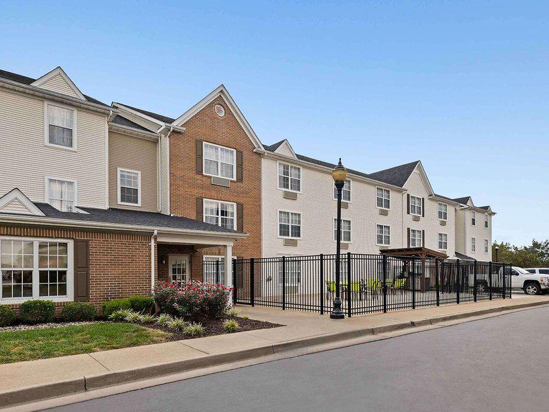 AFF3C12E35FF8C6FFA04479281459387