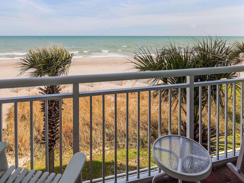 BD4839BB1F9FF3D33F4C63BBB3DFC646