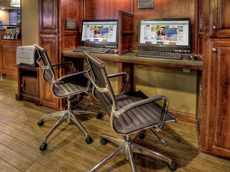 8F13C1EEF6FF4A78735F018500F6EAE9