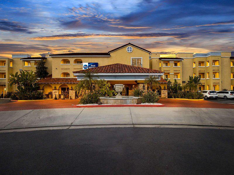 23EB2E42AE49B9402B880451D0AF145B