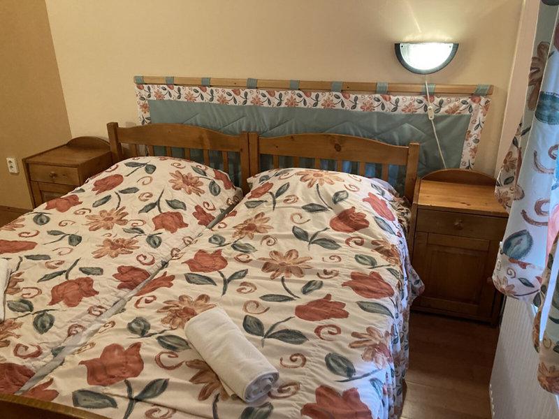 7F99F96969D383ABE1482F480ACA6E59