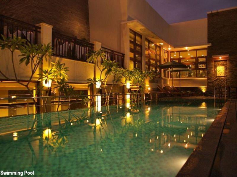 E3A1A6CC797BED11E8E32FF90753F47F