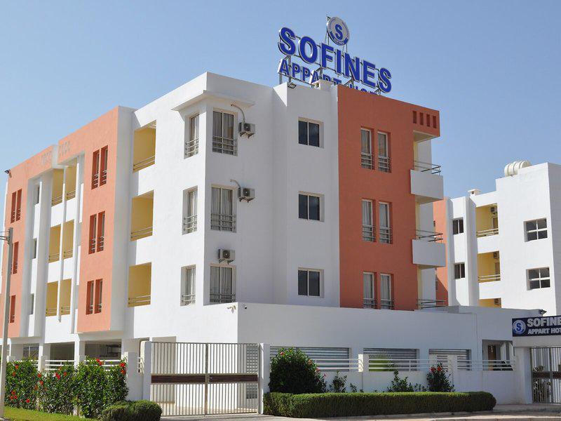 B303EEEC8EDA4DED66A37BF52D00AC81