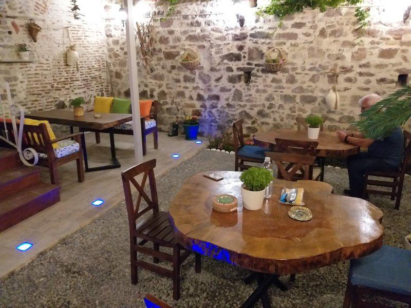 2F0FF15A486F6A6E1908FB938621C526