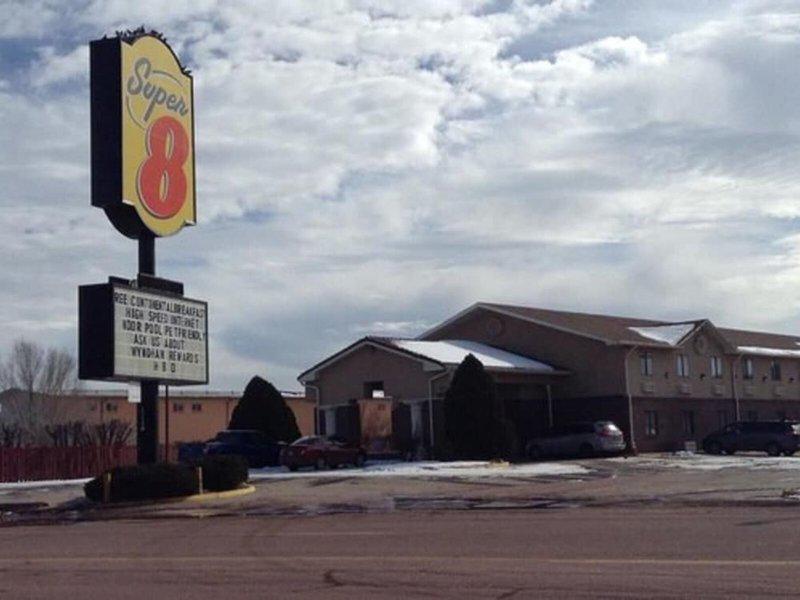 EBC4535427E78CDE7CBE2055B07F194A