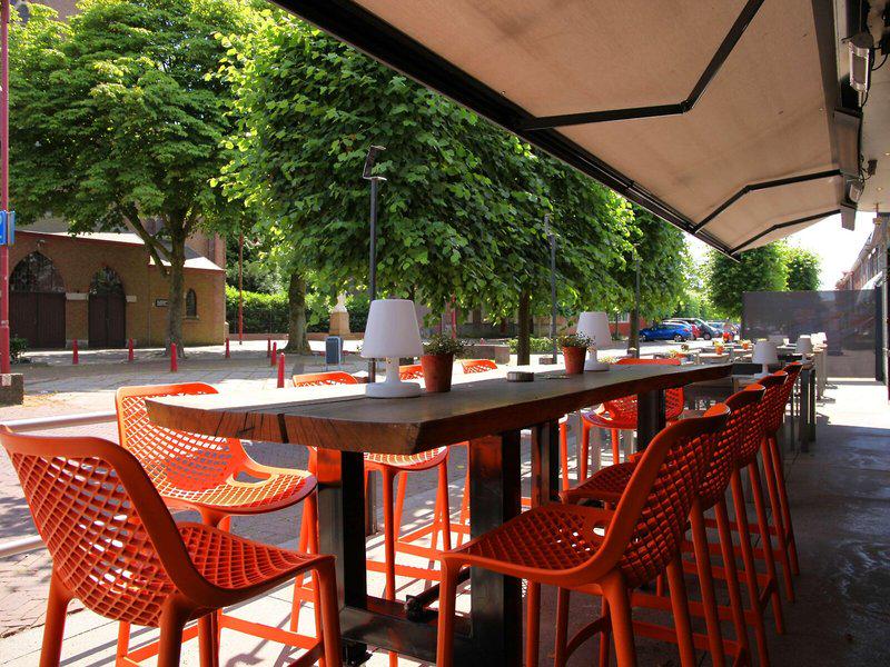 70D69A2CA3EE9C4D09DD77CFF7C3F78C