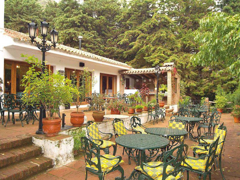 9996127DA8A40FF50C2BE2EC58AA35CD