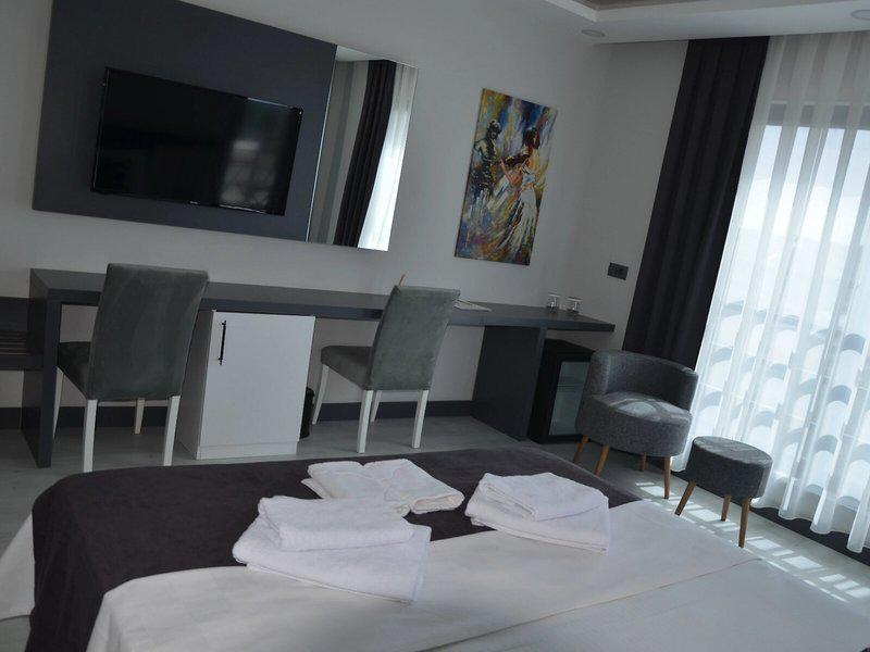 5813F3BDA406D794B72DDEB2BD706956