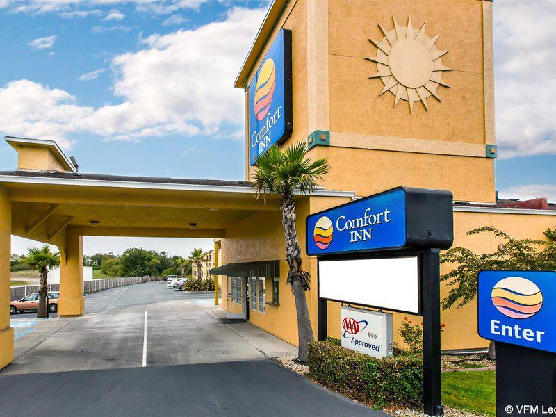 8F6956A2682DF78E6F3FC94AA90E27D4