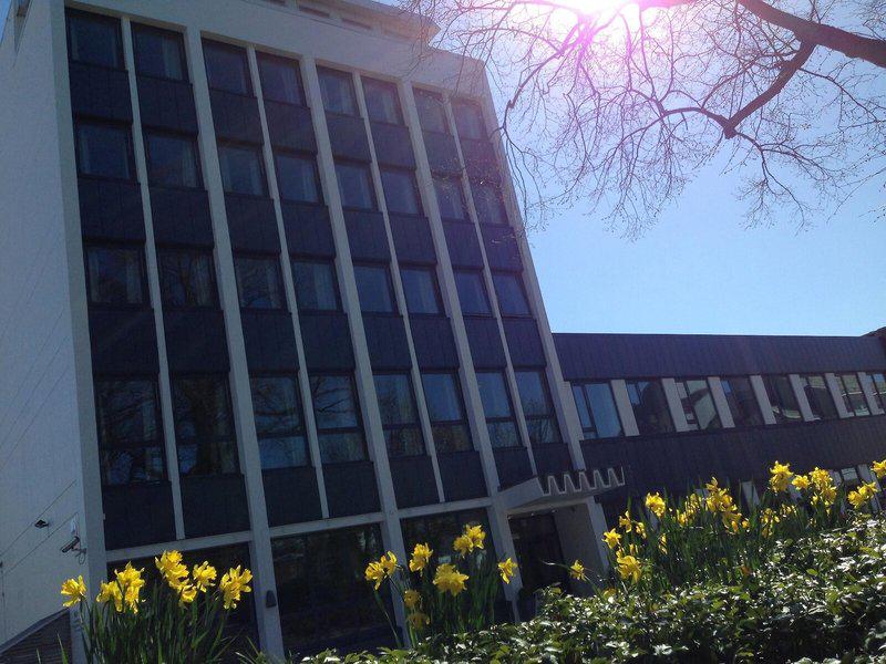 65AFC1A42E5764F23B0BA6A49776A75E