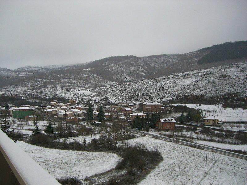 47B14251C385C094F57B84F182273081