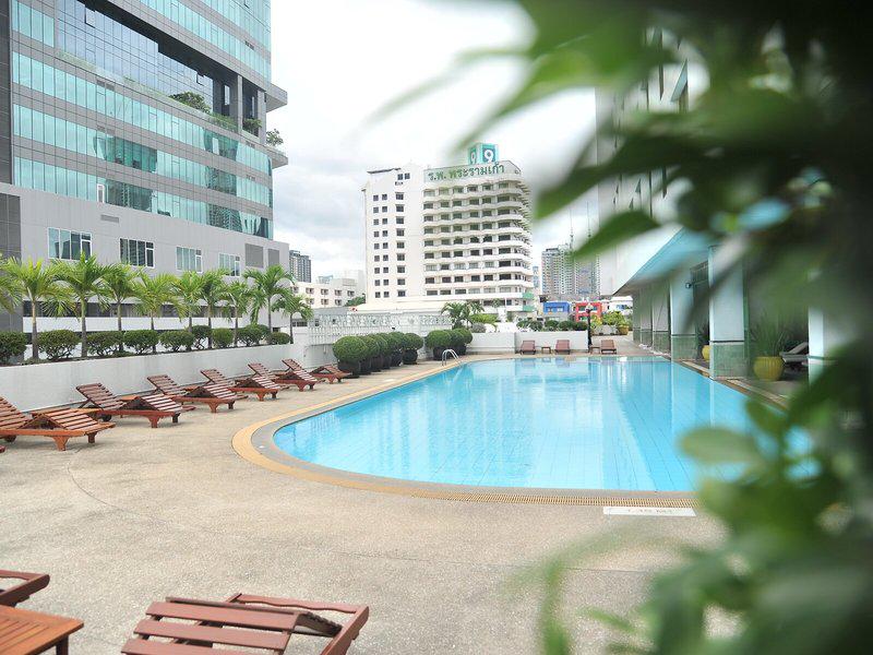 A8107E0EF9E6685840F9A1F0DB1007AA