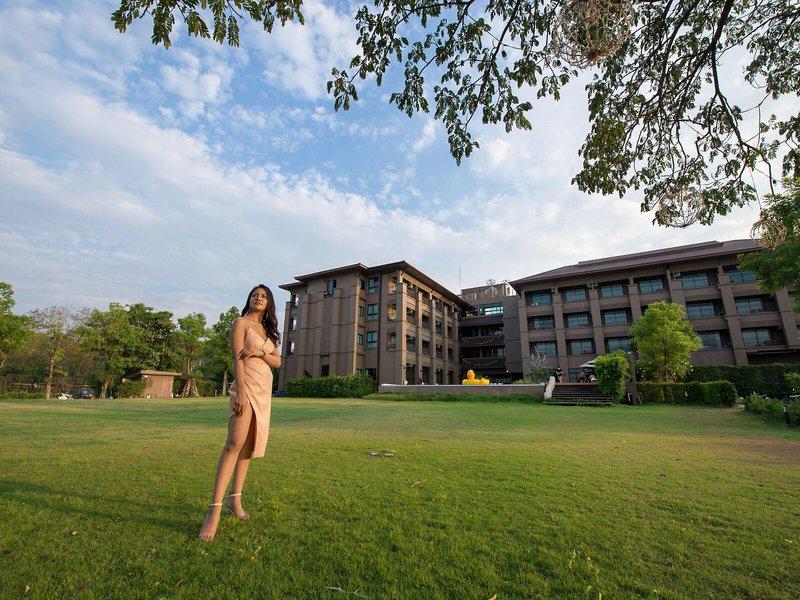 55CDA361F6864A5C79F96BA73E919CC4