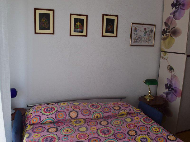 61EF5AA749CC05D2428393CFE78A27B5